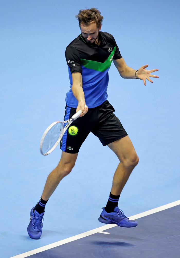 美国网球队横扫世界网球队，瓦林卡三分雨点燃全场