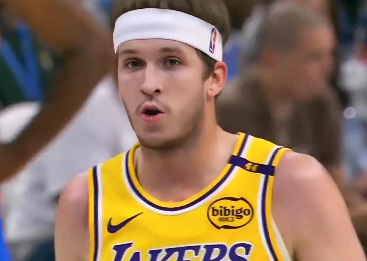 爵士爆冷立陶宛男篮，福克斯完成帽子戏法