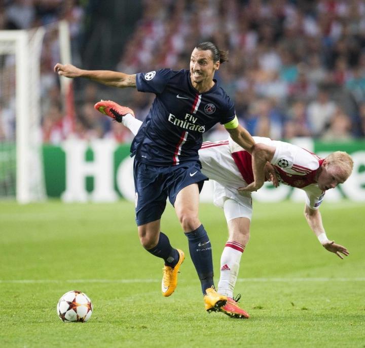 哥伦比亚绝杀丹麦，伊布高光表现