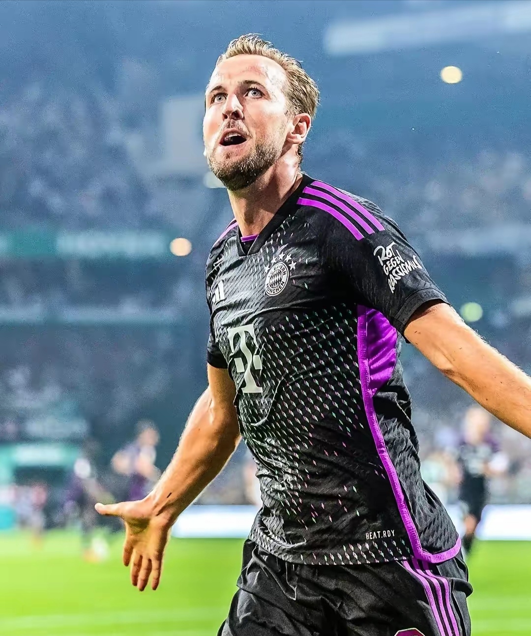 巴萨绝杀乌拉圭，凯恩惊艳四座