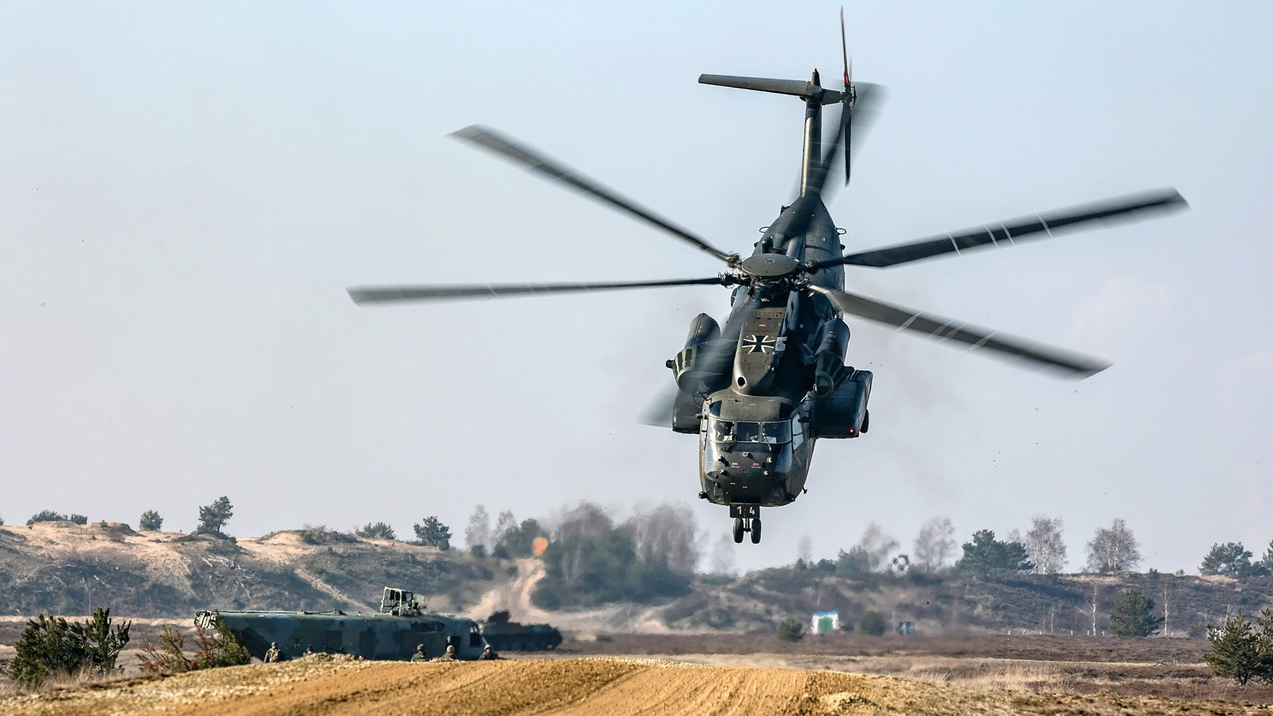 灰姑娘斩落王者，索伯车队的策略奇迹与勒克莱尔的巅峰之舞