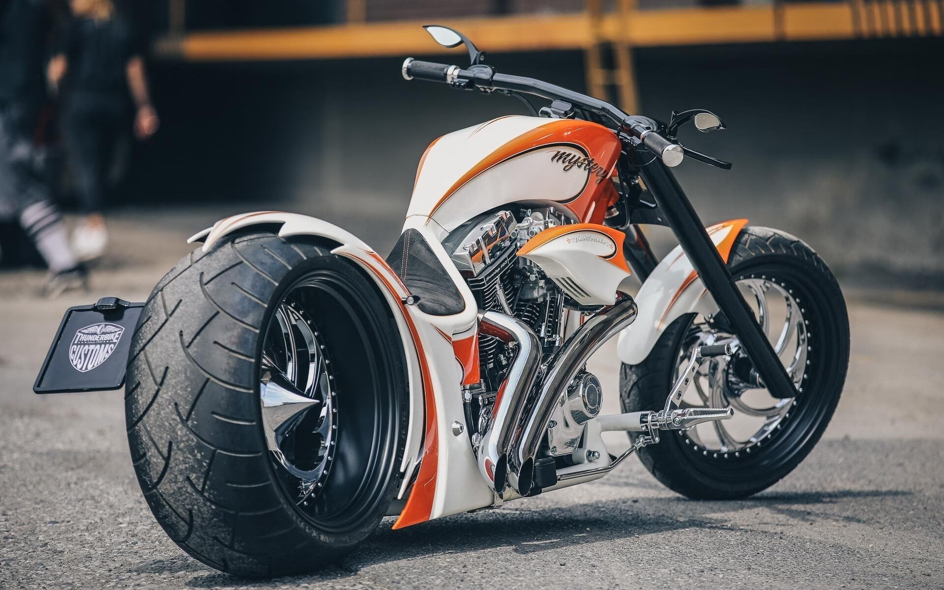 开云官网-绿茵见证，一人统治与一国冲垮