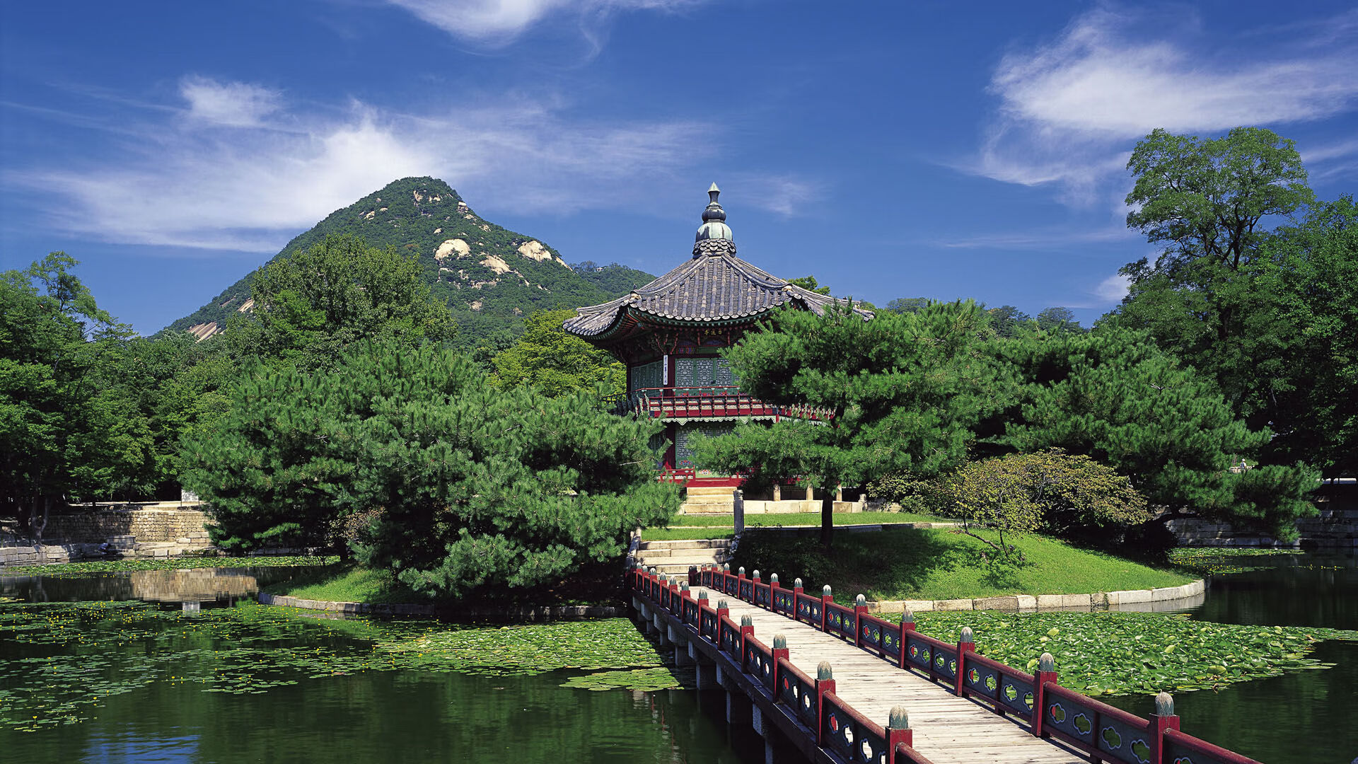 打破存在感迷信,冰岛与坎特揭示现代足球的隐匿王权